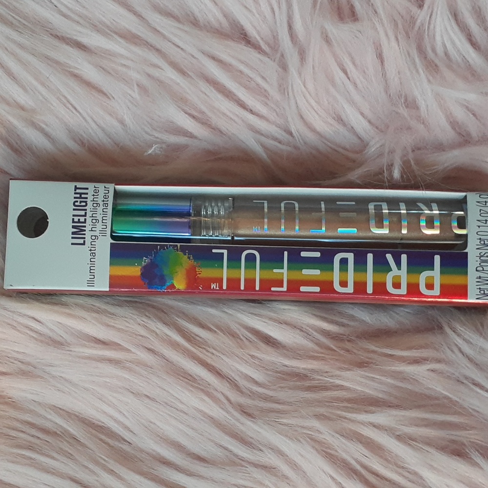 SALE!!! Brand New PRIDEFUL LIMELIGHT ILLUMINATING HIGHLIGHTER